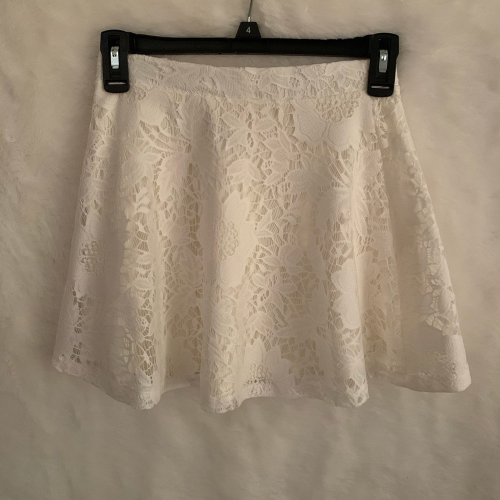 Off white lace skirt from Aeropostale